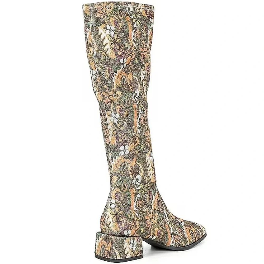 NWT Chelsea & Violet Zayla Floral Print Tall Boots Size 7.5